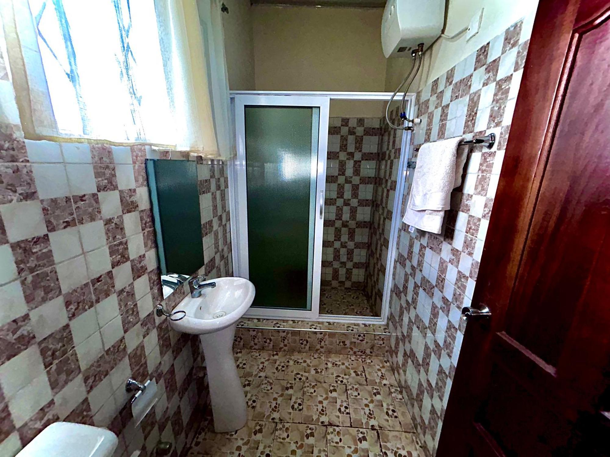 Jessie Hotel Adenta Εξωτερικό φωτογραφία